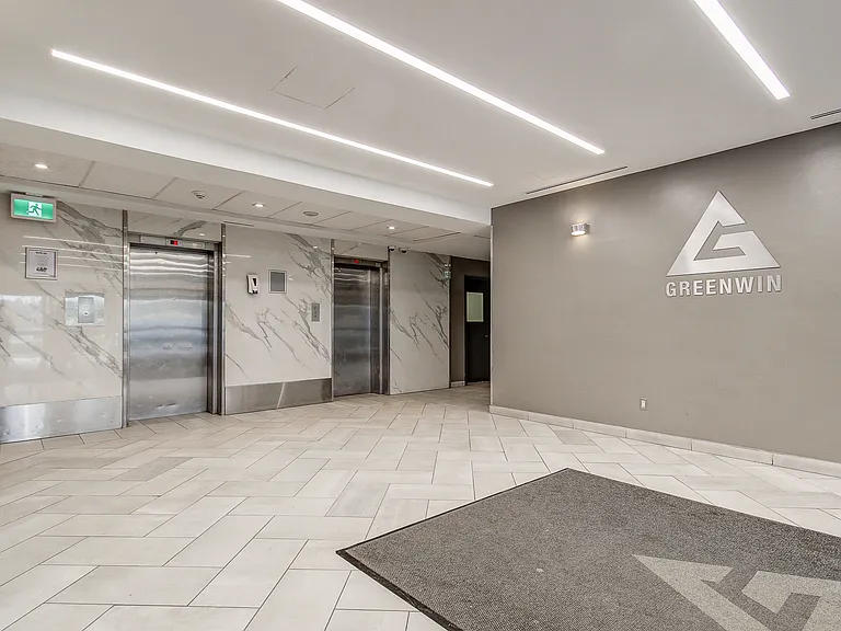 160 Chalkfarm Dr — Photo 11
