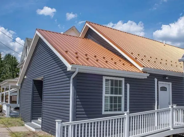 216 E 3rd St, Williamsburg, PA 16693