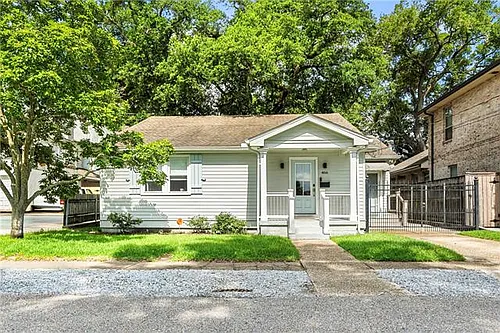 466 Focis St Photo 1