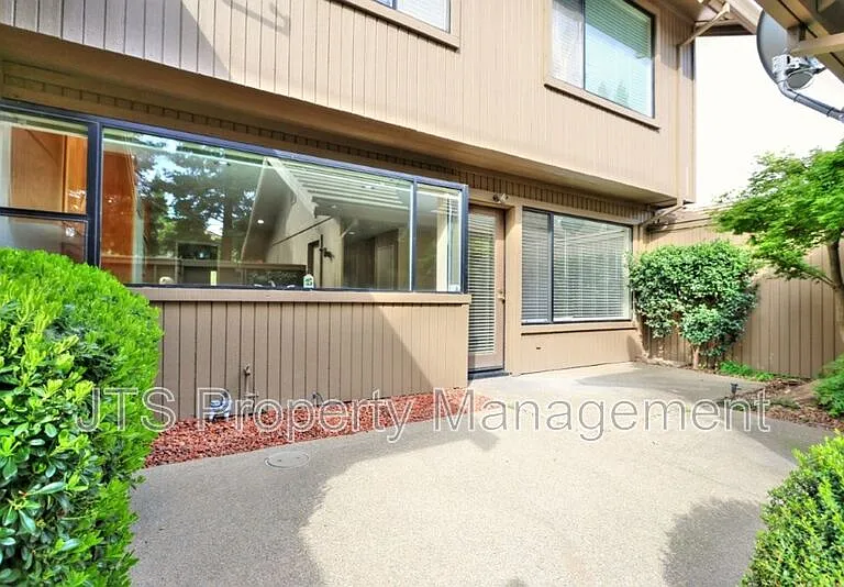 11674 Gold Country Blvd — Photo 37