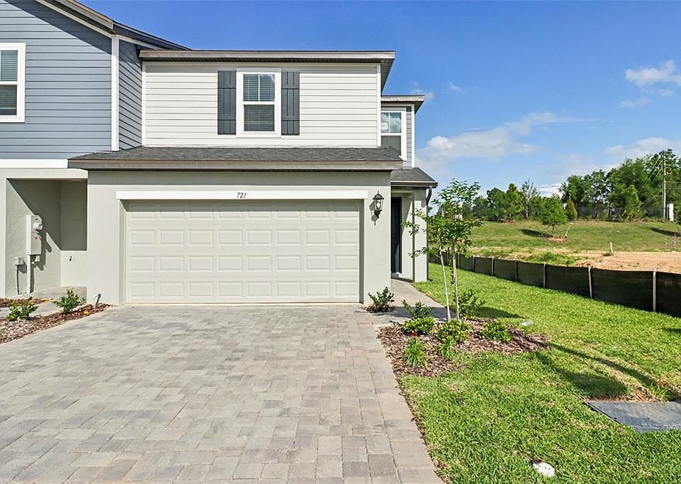1st image of 721 SPARTINA WAY