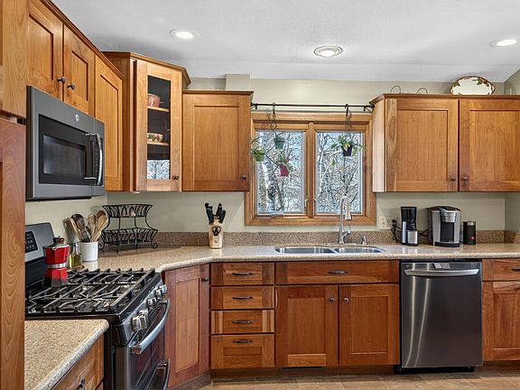 3rd image of 16316 Birchwood Ln