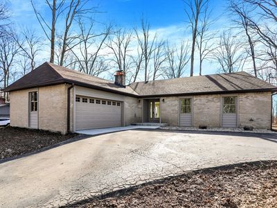 6775 W Woodcrest Dr, Greenfield, IN, 46140