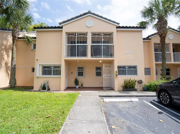 2651 NW 26th St APT 1206, Miami, FL 33142