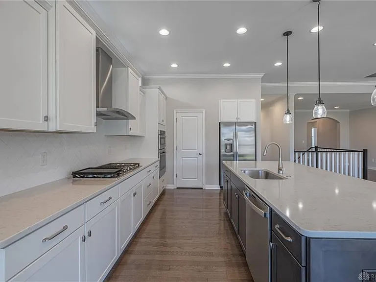 9501 Flatrock Dr — Photo 13