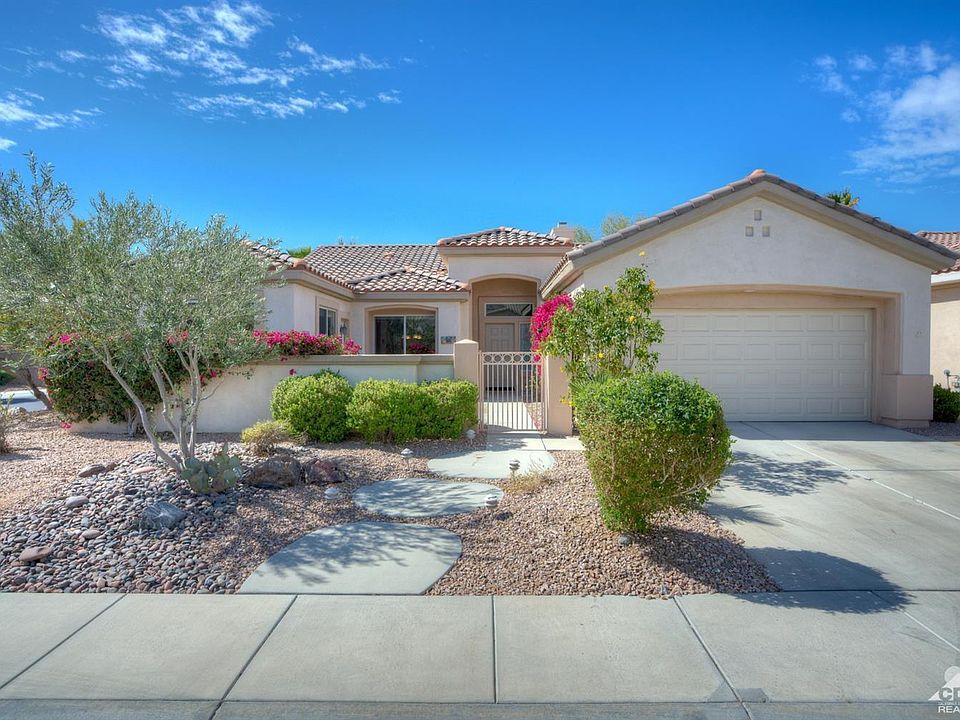 1st image of 78631 Stansbury Ct