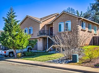 2343 Yellow Finch Way, Anderson, CA 96007