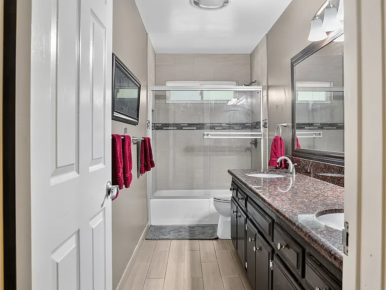 13660 Acorn Patch Ln — Photo 20