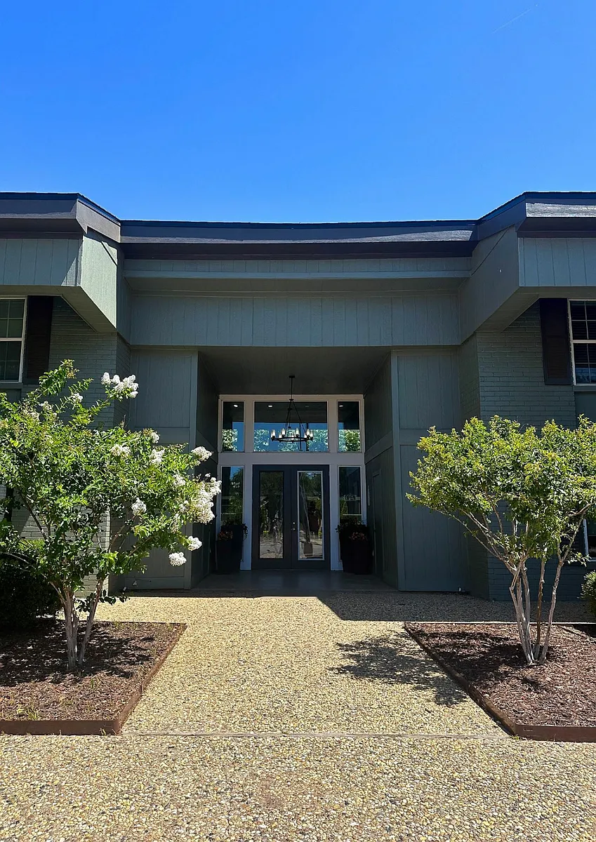 Leasing Office - Savannah Oaks Apartments