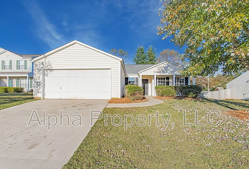 4 bed, 2.0 bath, 1600 sqft, $1,850 — Photo 2