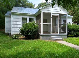 113 Maple St, Hartwell, GA 30643