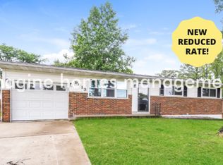 9613 Cinnabar Dr, Saint Louis, MO 63126