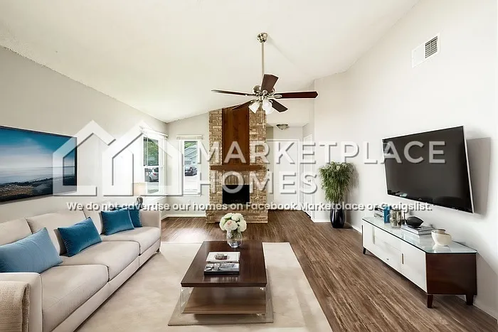 12038 Stoney Xing — Photo 3