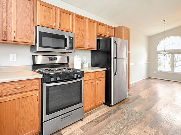 4th image of 605 Wulbrun Dr