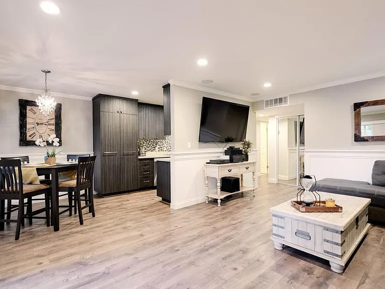 283 Tradewinds Dr #11 — Photo 6