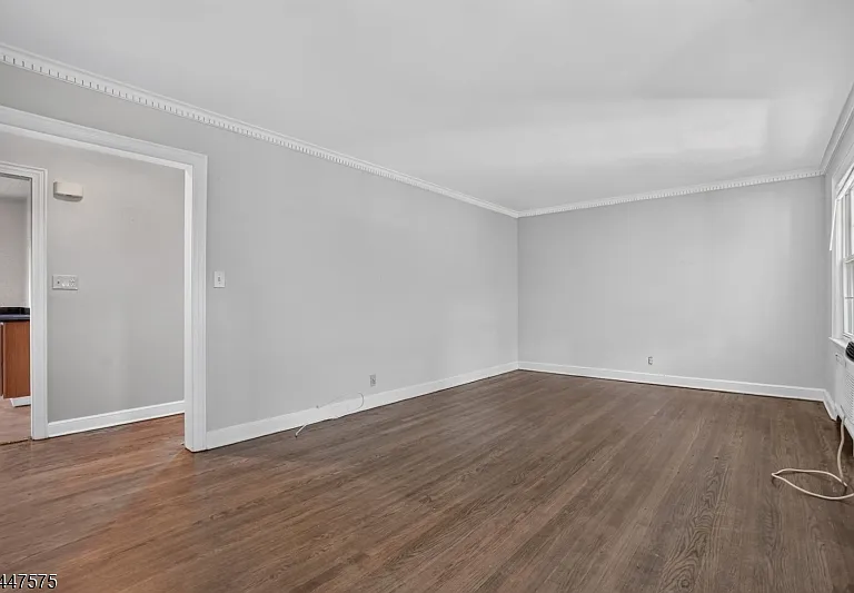 180 Summit Ave #E3 — Photo 9