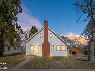 206 E Main St, New Market, IN