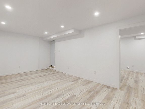 3rd image of 103 Cardinal St