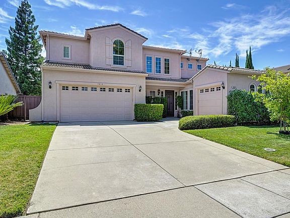 3rd image of 1828 Swinton Dr