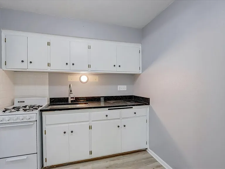 5605 W Beloit Rd — Photo 5