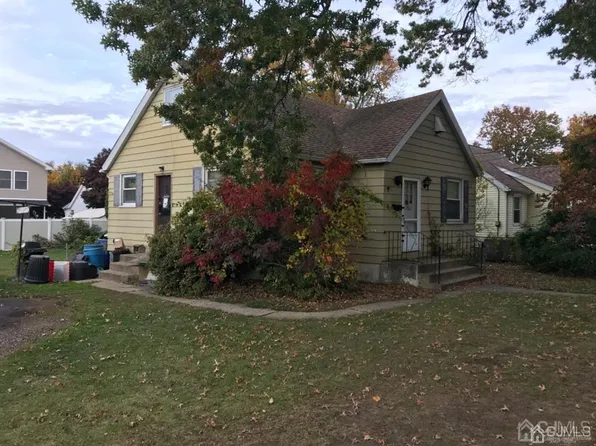 2 Anne St, South River, NJ 08882