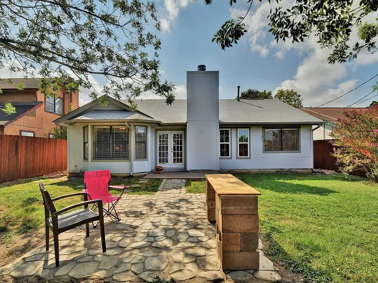 1622 Peachtree Valley Dr — Photo 23