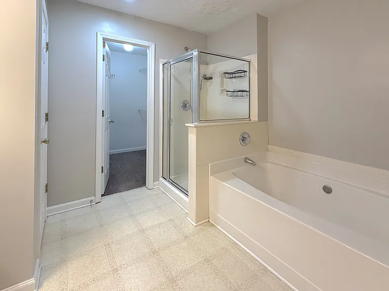 3845 Grovemont Pl — Photo 14