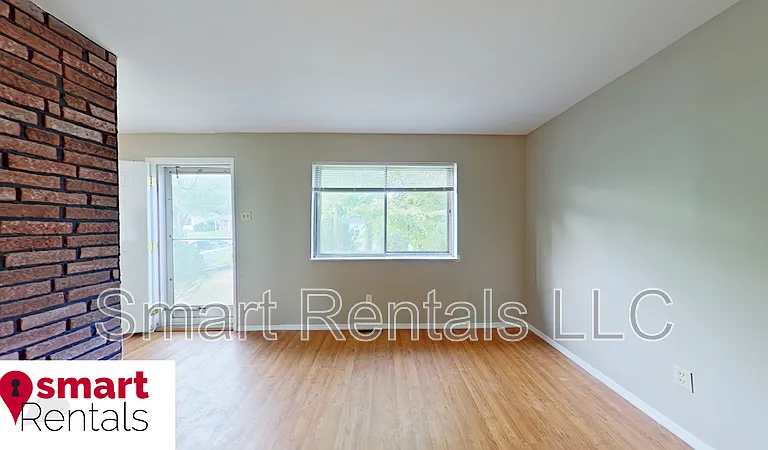 1504 Redman Blvd — Photo 11