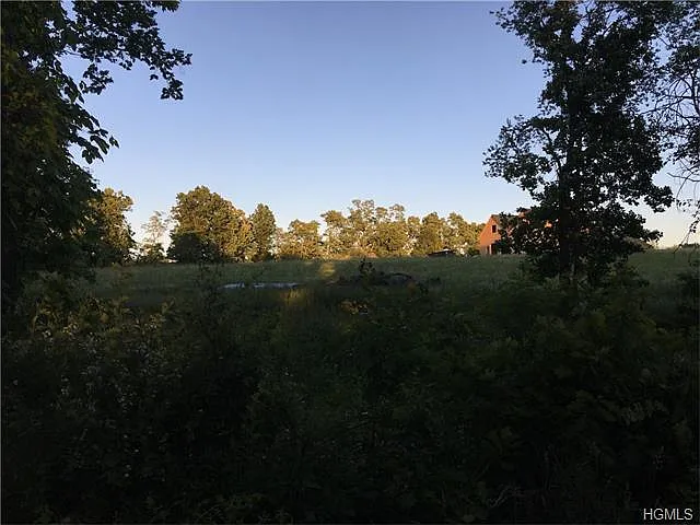 180 Station Rd photo 1