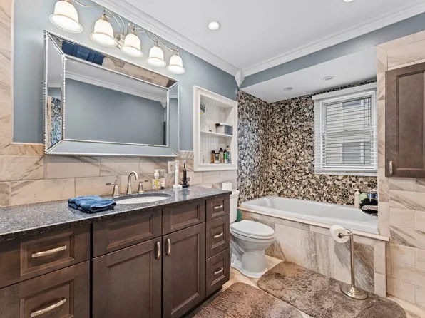 17 Acorn Drive image 17 of 45