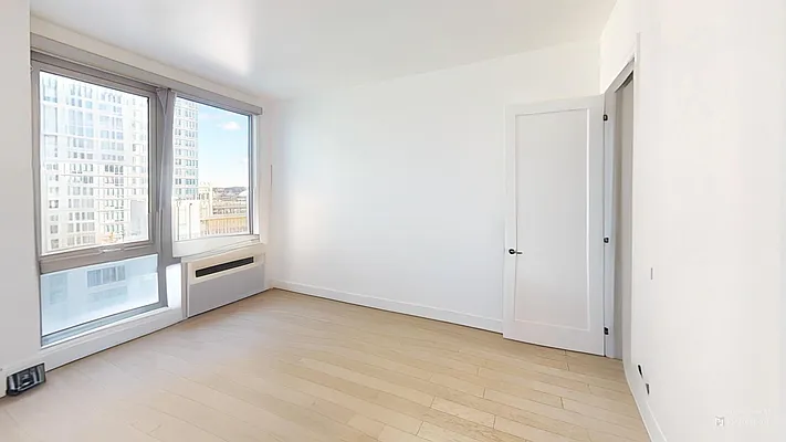 Rented by Iryna Ferenets, LREB | media 13