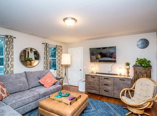 56 E St, Conway, NH 03818