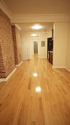 Rented by Four Seasons of NY Inc | media 11