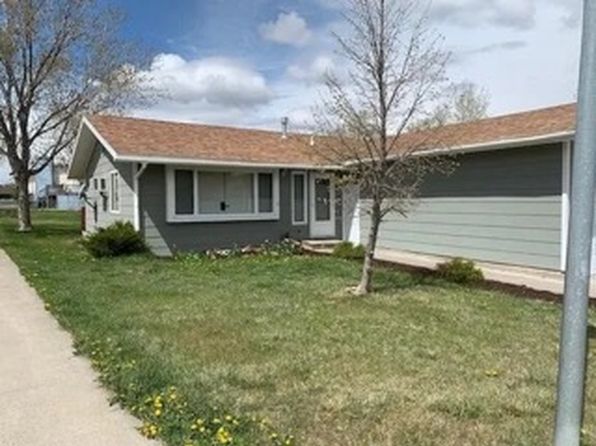 400 Deerfield Ct