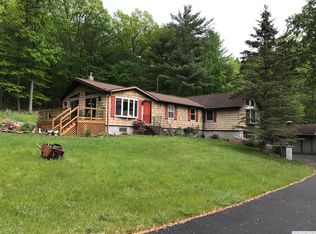 27 Alta Vista Dr, Catskill, NY 12414