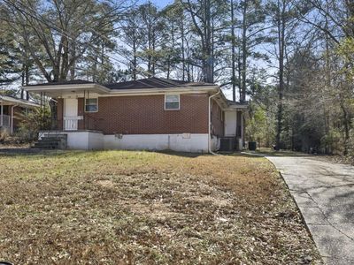 61 Pine St NE, Fairburn, GA, 30213