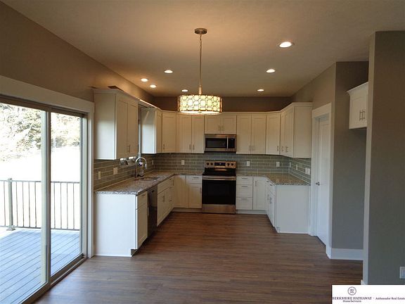 2nd image of 8614 12th Ave