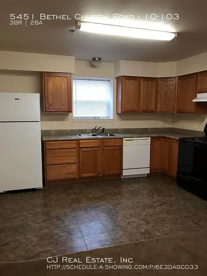3 bed, 1150 sqft, $995 — Photo 3