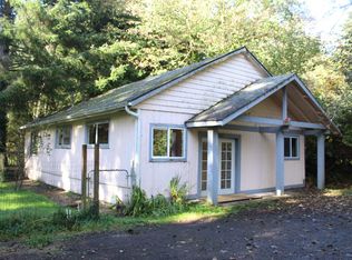 2861 NE West Devils Lake Rd, Lincoln City, OR 97367