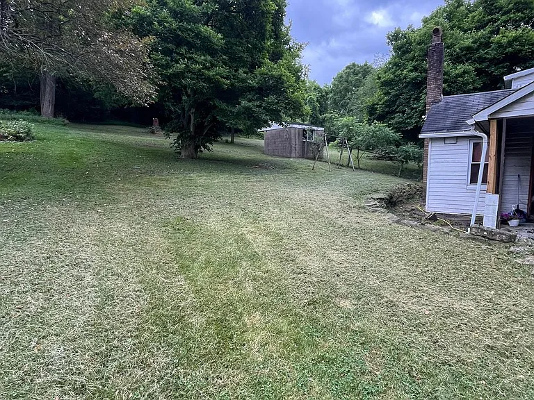 225 Thompson Run Rd — Photo 6