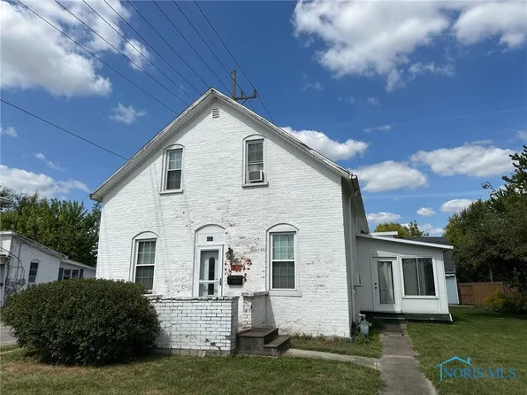 432 W Front St, Findlay, OH 45840