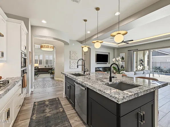 4319 E CLIFTON Avenue, Gilbert, AZ 85295