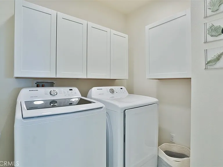1529 Doheny Way — Photo 43