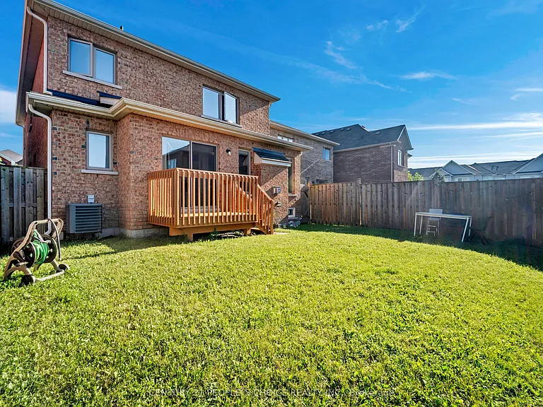 48 Colonel Lyall St — Photo 27