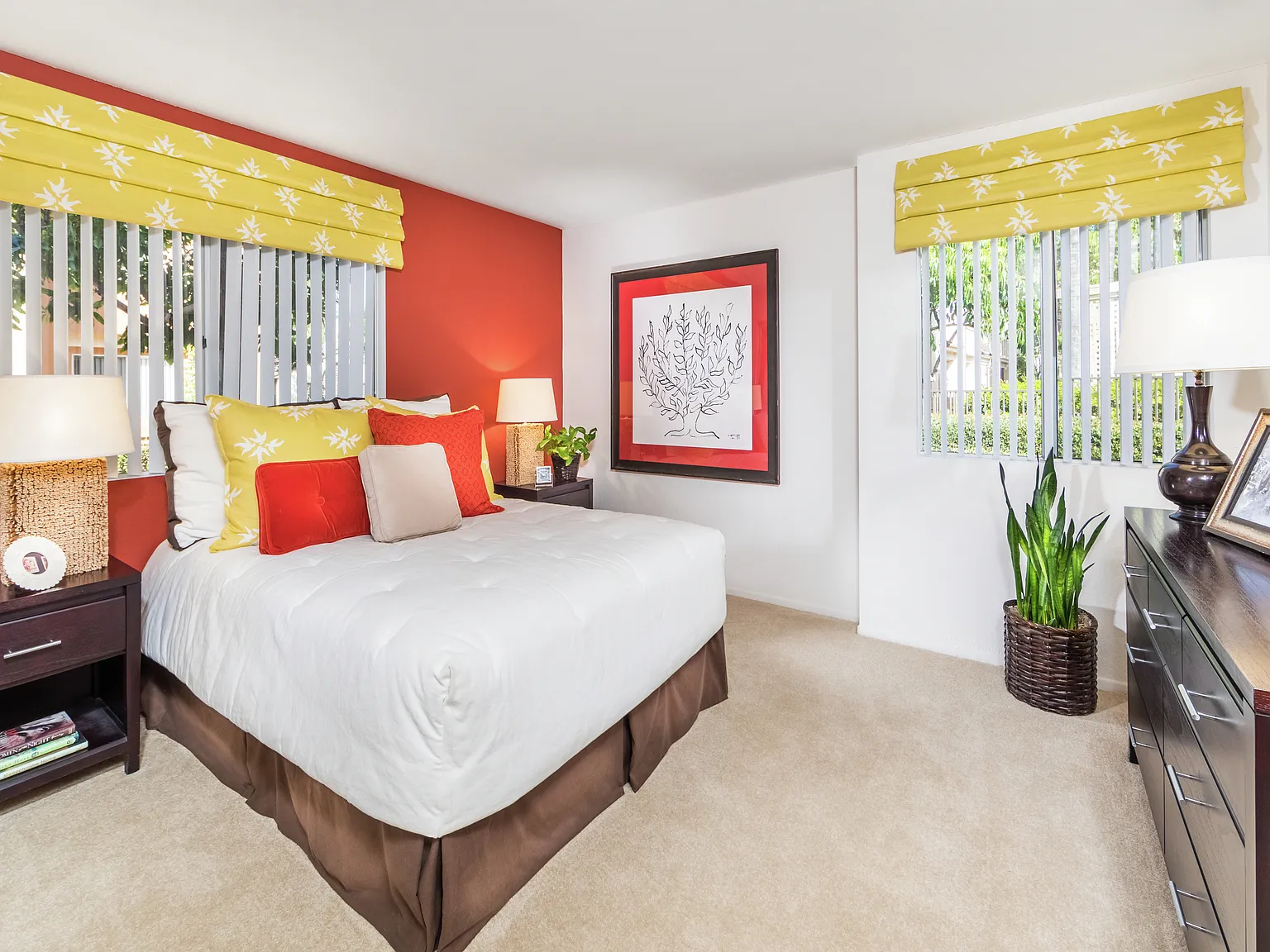 San Leon Villa Apartment Homes — Photo 4