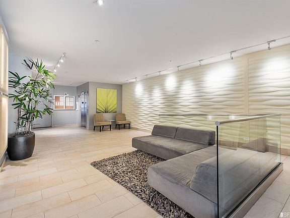 5th image of 1635 California St APT 51