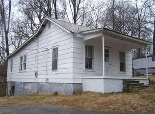 65 Oak Hts, Erin, TN 37061