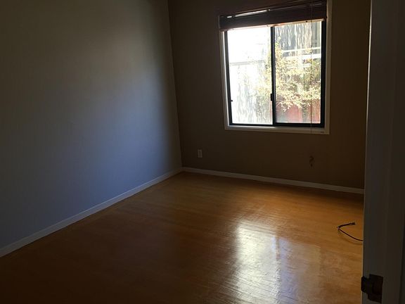 2nd image of 578 42nd Ave Floor 1