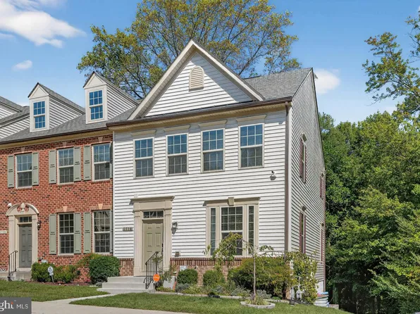 2716 Fredericksburg Rd, Hanover, MD 21076