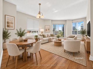 1 Lomond Dr #509, Toronto, ON M8X2Z3